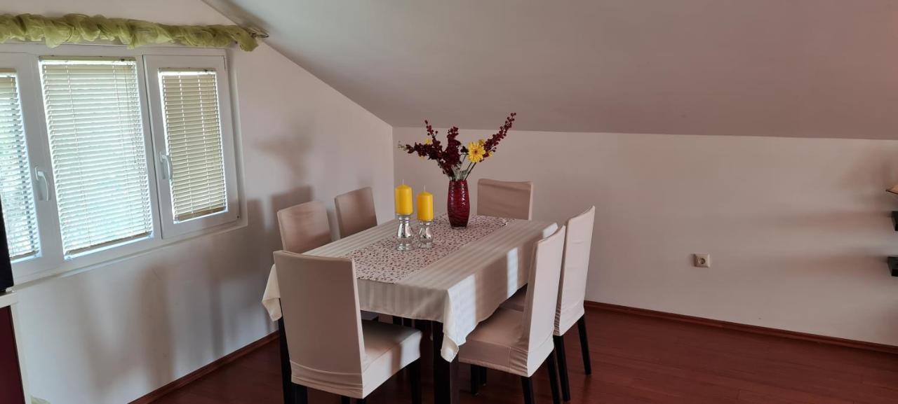 Apartman Nane Banjol Exterior photo
